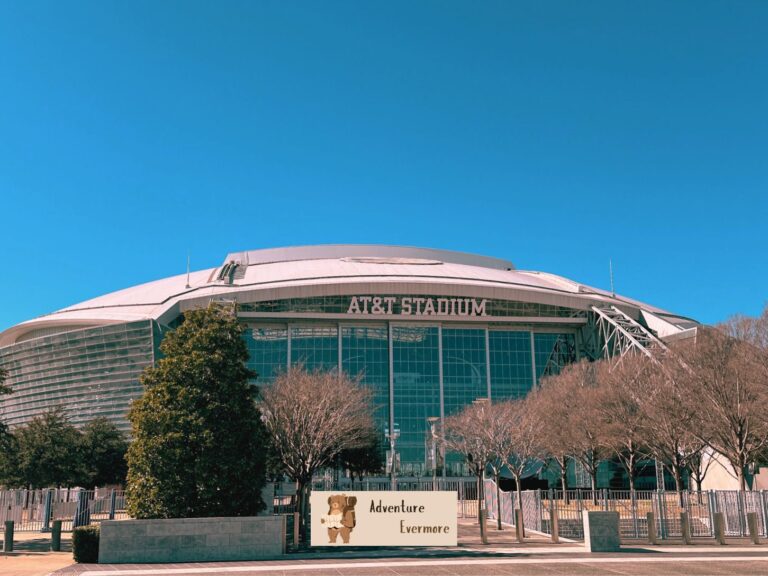 The AT&T Cowboys Stadium in Dallas, Texas can be toured, the VIP Guided tour is the best in my opinion.