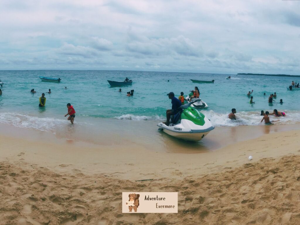 It's really easy to get to Playa Blanca from Cartagena.