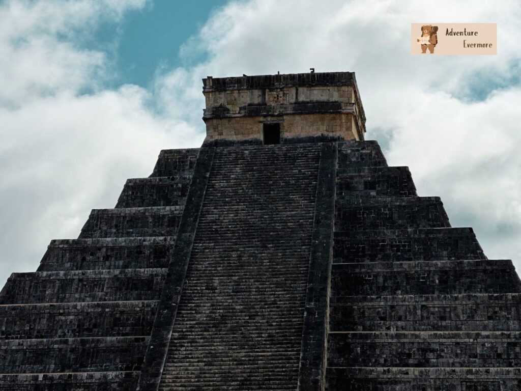 It's one of the most popular places to visit so there are plenty of way to get here. 