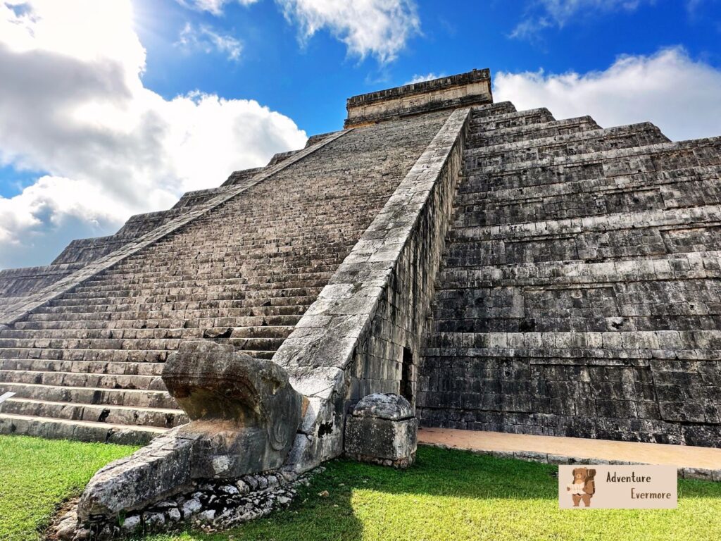 These are a few reasons why Chichen Itza is more worth visiting vs the Great Pyramid of Cholula.